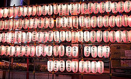 《泡泡龙：一起泡泡战》首次支持四人一起玩故事模式